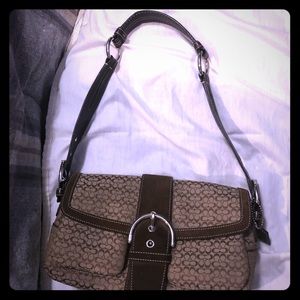 EUC Classic Coach Bag.